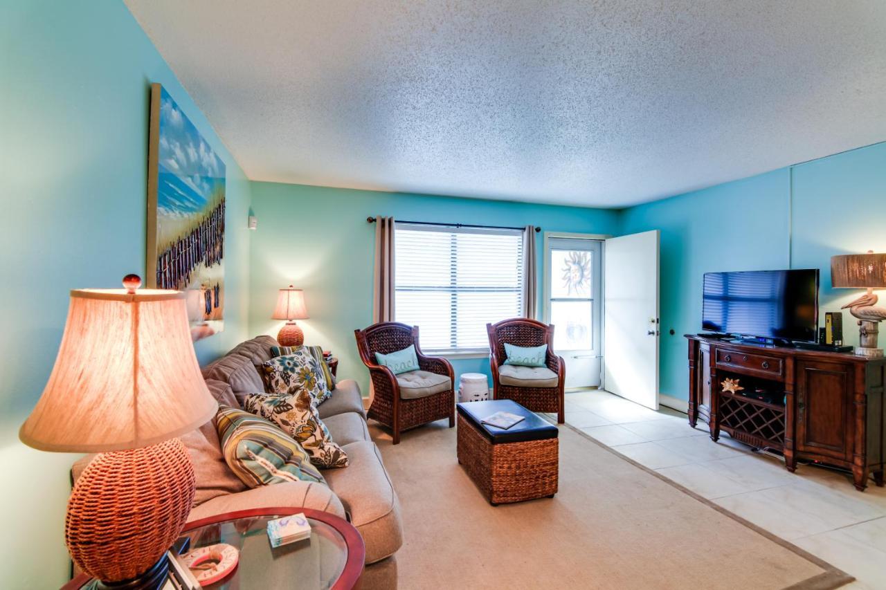 Destin Townhome With Balcony - Walk To The Beach! ภายนอก รูปภาพ