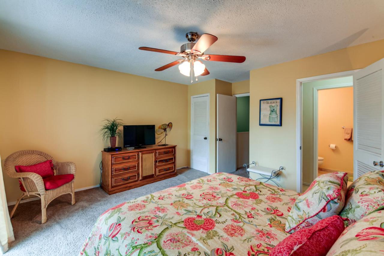 Destin Townhome With Balcony - Walk To The Beach! ภายนอก รูปภาพ